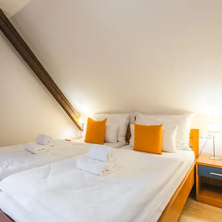 Labyrint - Free Parking 3* Český Krumlov